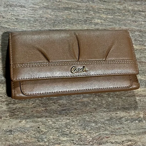 Coach wallet - Picture 14 of 16